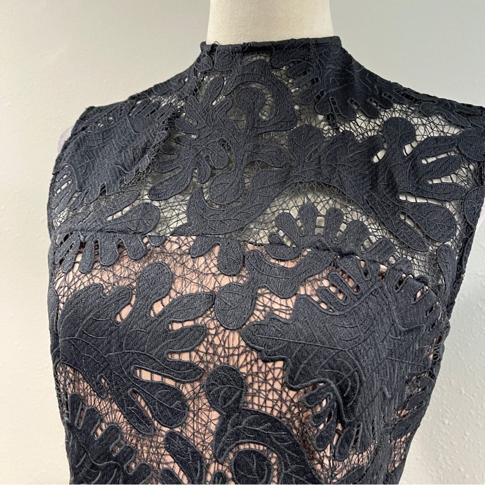 Chelsea28 Elegant charcoal color Lace midi Dress size 6 - Picture 2 of 12